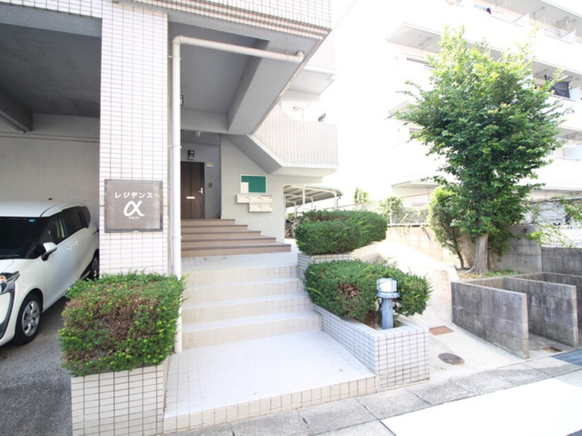 エントランス部分 レジデンスα