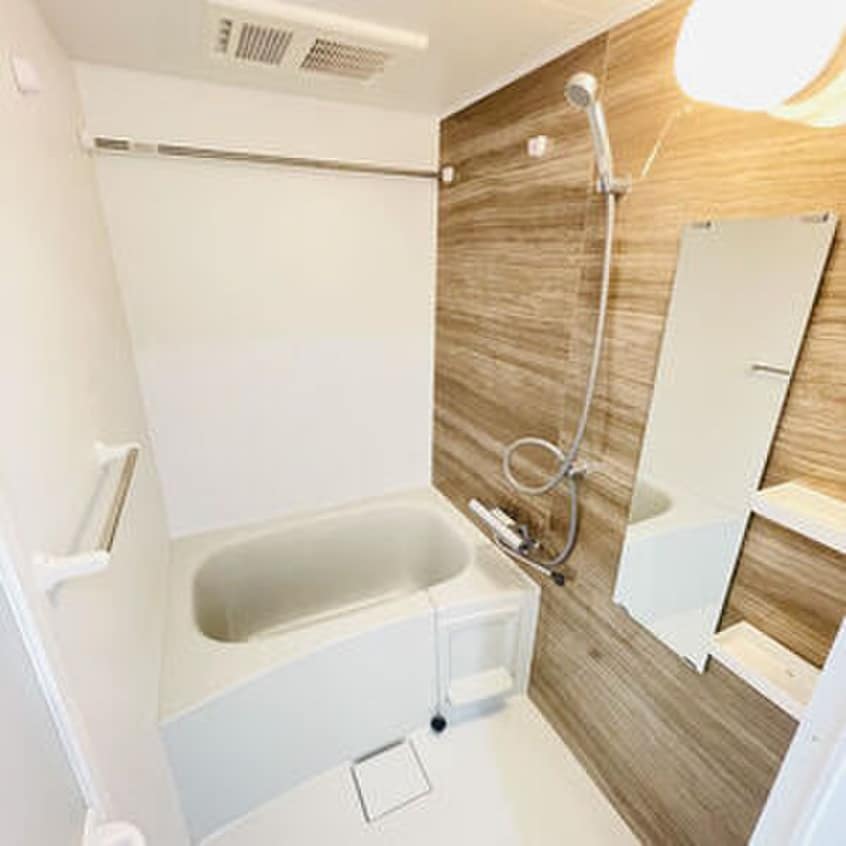 バス／シャワールーム等 axis sakura