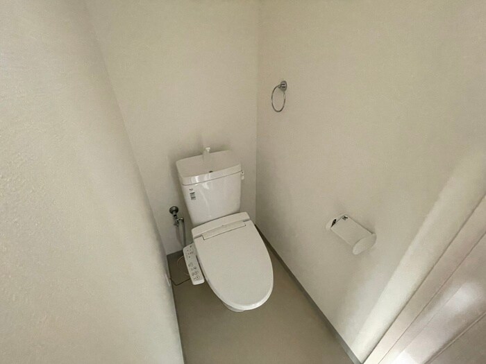 トイレ axis sakura