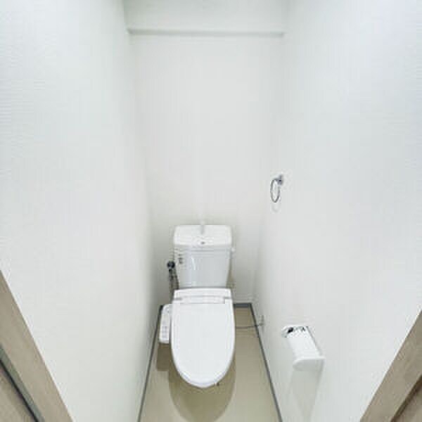 トイレ axis sakura