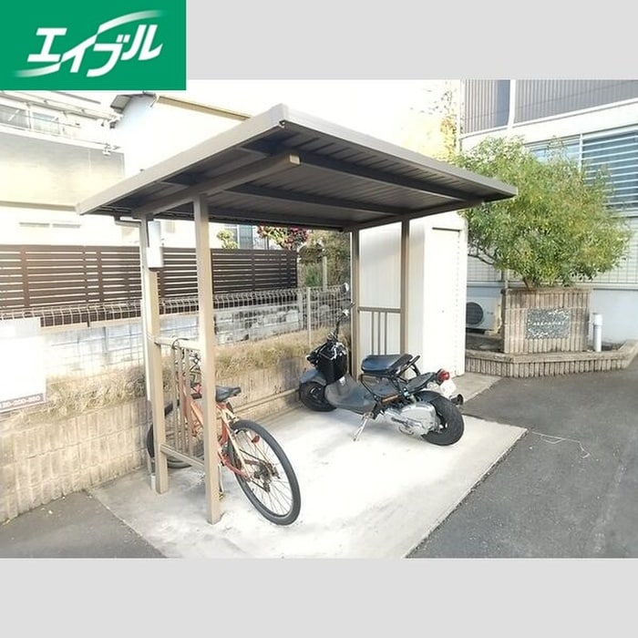 駐輪場 ルミエールコートⅠ