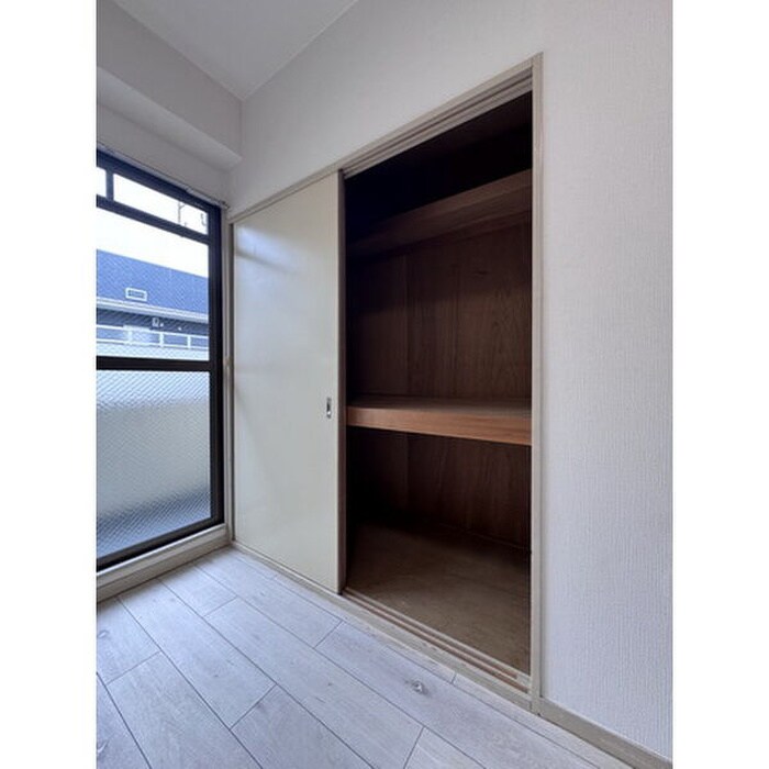 収納 ラフォ－レ岩塚