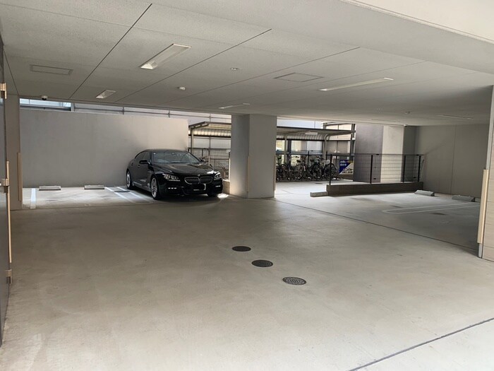 駐車場 セシオン太閤