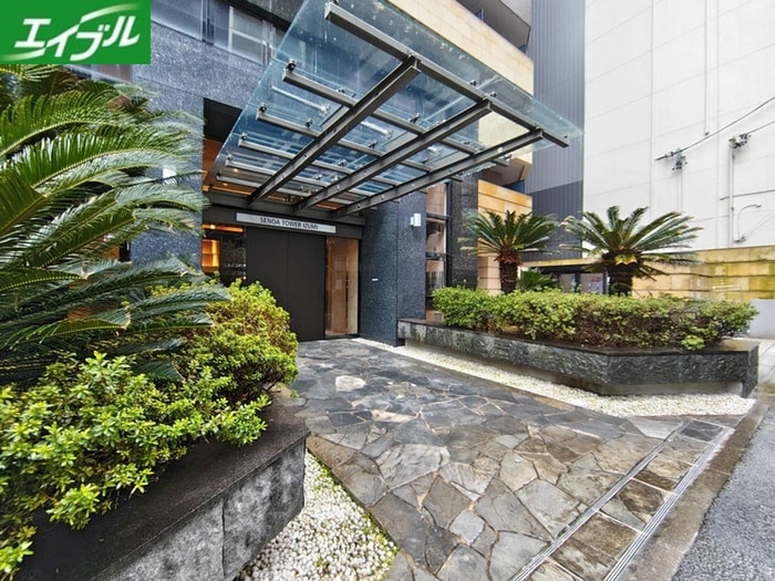 エントランス部分 セノアタワー泉