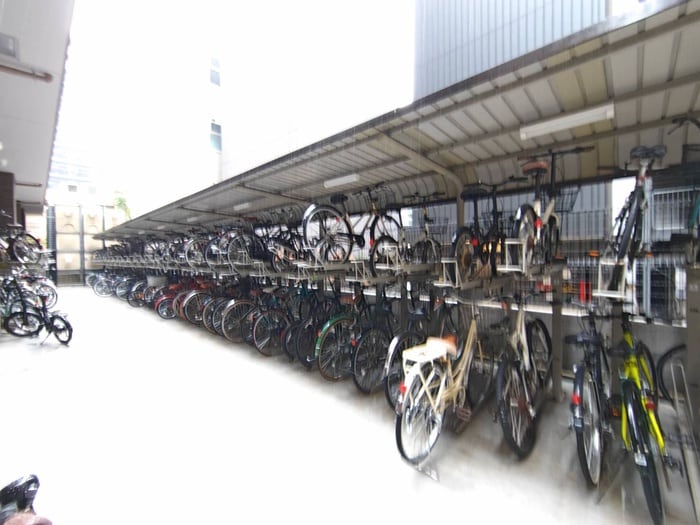 駐輪場 セノアタワー泉