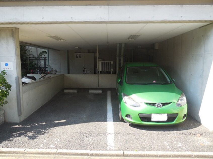 駐車場 置地マンション