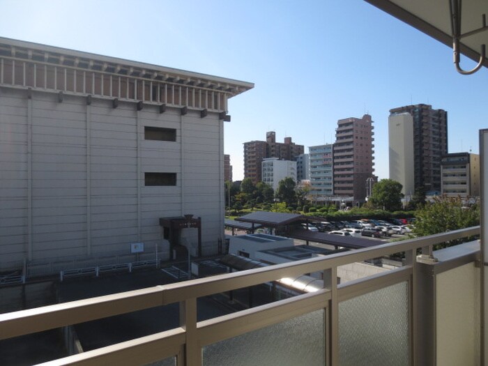 室内からの展望 クレア桜山