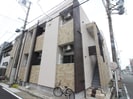 ＣＲＥＳＴＡの外観