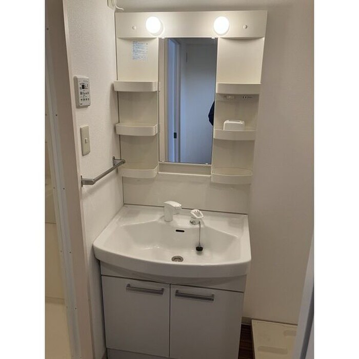 洗面 Ｖｉａ　Ｆｅｒｉｘ