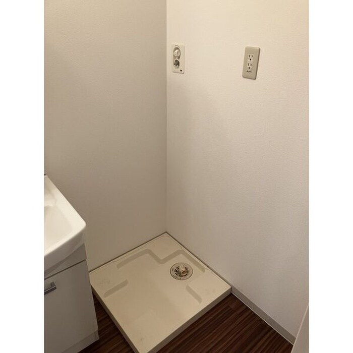 洗濯機置場 Ｖｉａ　Ｆｅｒｉｘ