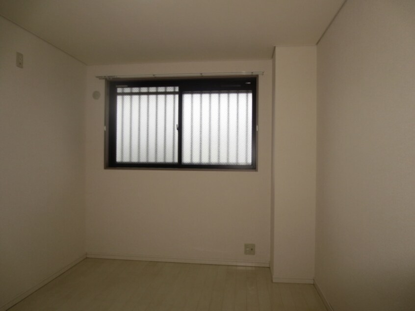 居室 エスポアシャトレ－ンコジマ