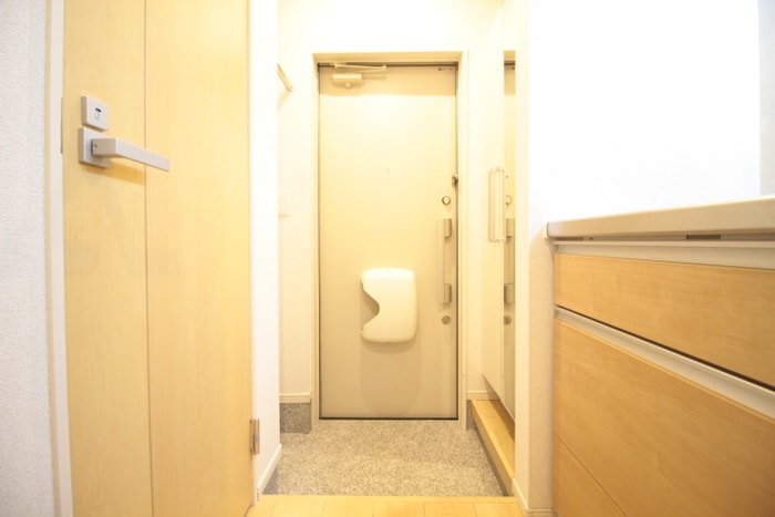 玄関 サンライズ　１２