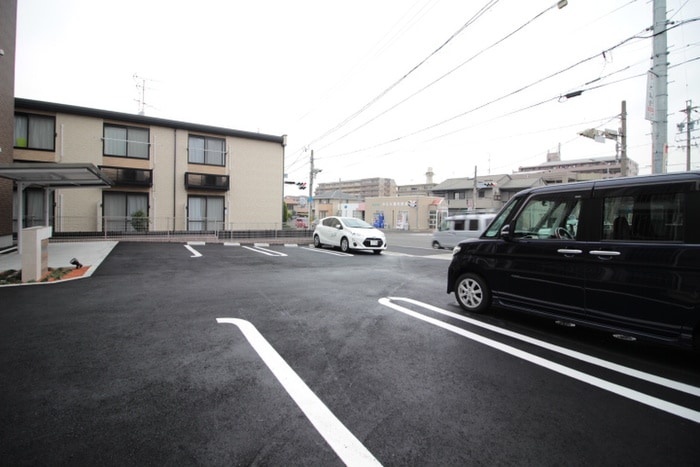 駐車場 サンライズ　１２