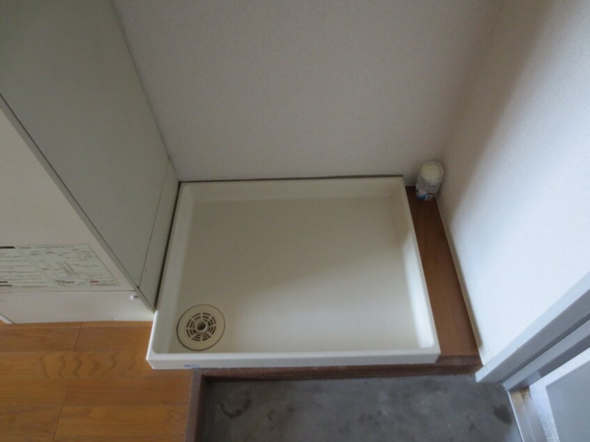 洗濯機置場 ハイツ・ＳＳ