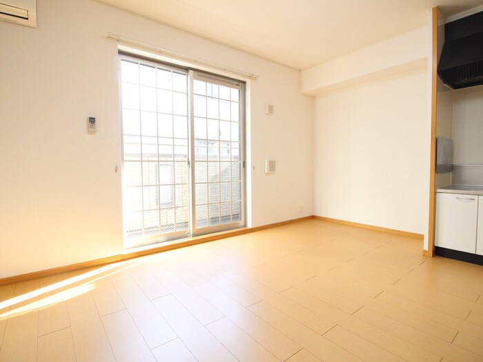 居室 グランドカ－サ枇杷島