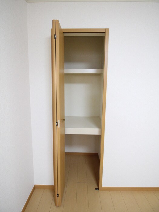 収納 グランドカ－サ枇杷島