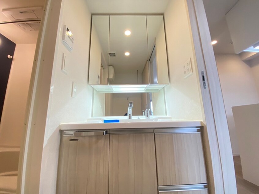 洗面 ﾌﾟﾚｻﾝｽ新栄ｱｰﾊﾞﾝﾌﾛｰ