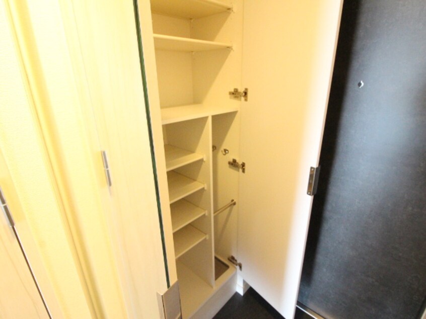 靴箱 ﾌﾟﾚｻﾝｽ新栄ｱｰﾊﾞﾝﾌﾛｰ