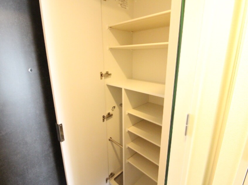 靴箱 ﾌﾟﾚｻﾝｽ新栄ｱｰﾊﾞﾝﾌﾛｰ