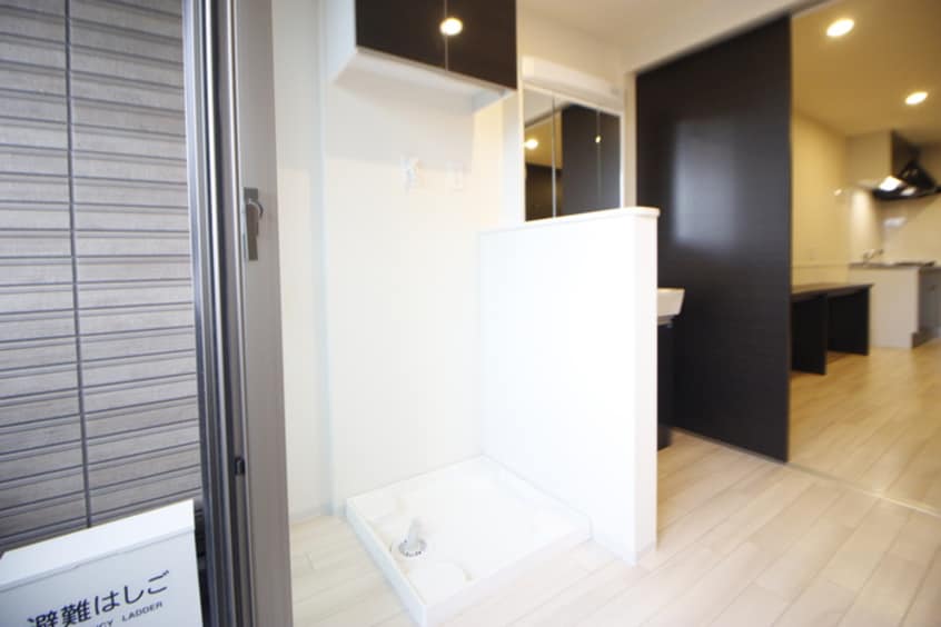 洗濯機置場 ウエストウイングV