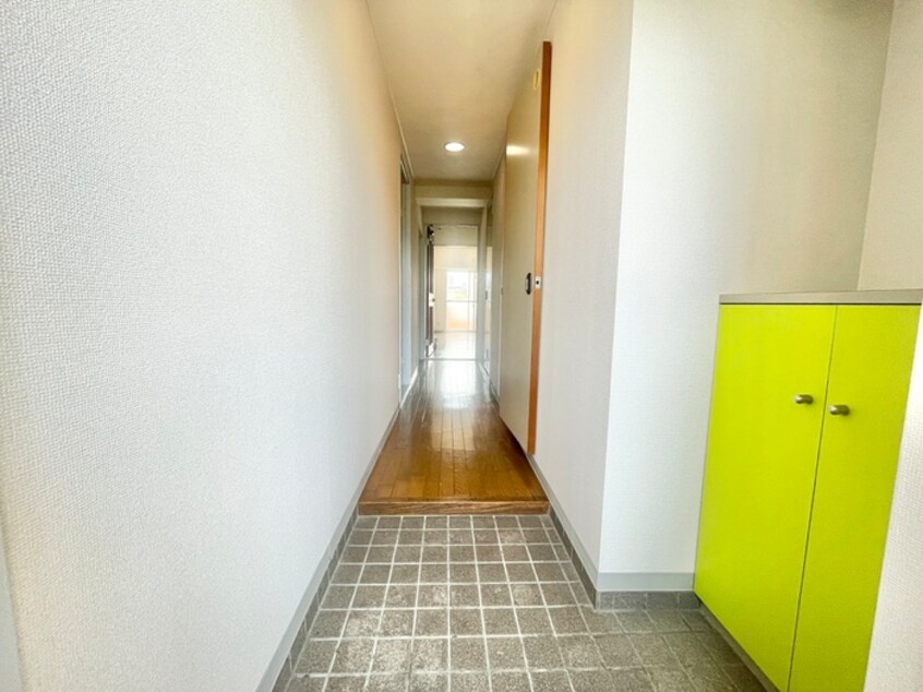 玄関 ヒルズ池場