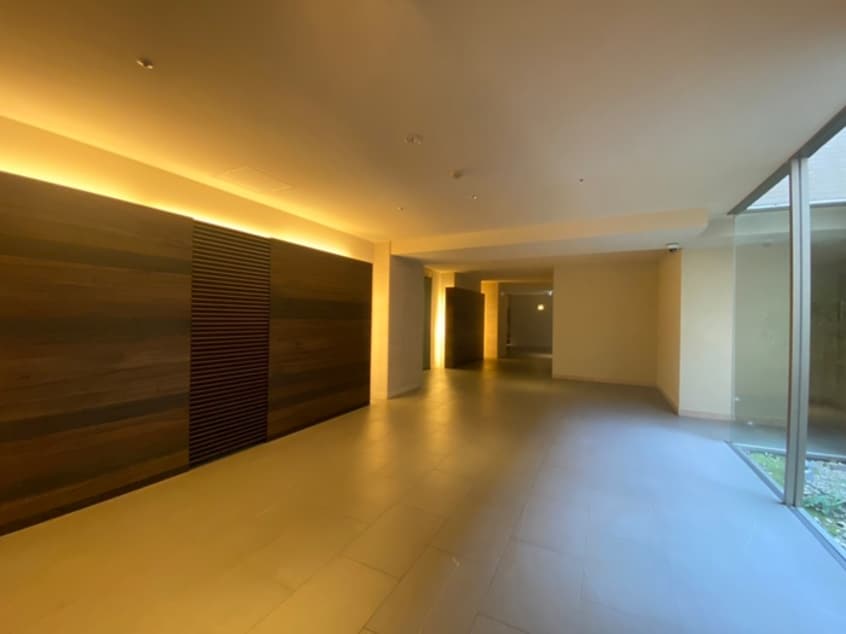 エントランス部分 プラウド東山公園（411）