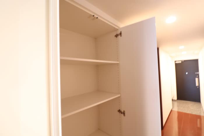 収納 プラウド東山公園（411）