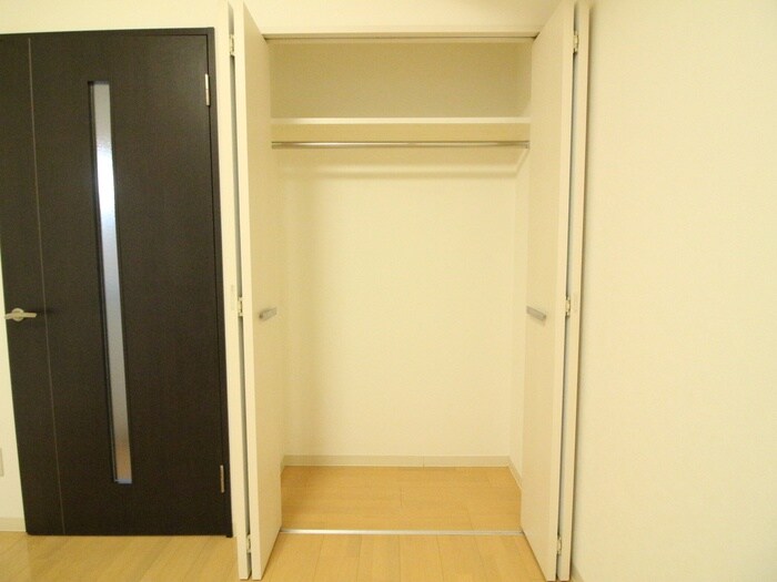 収納 クレシェ－ル大須