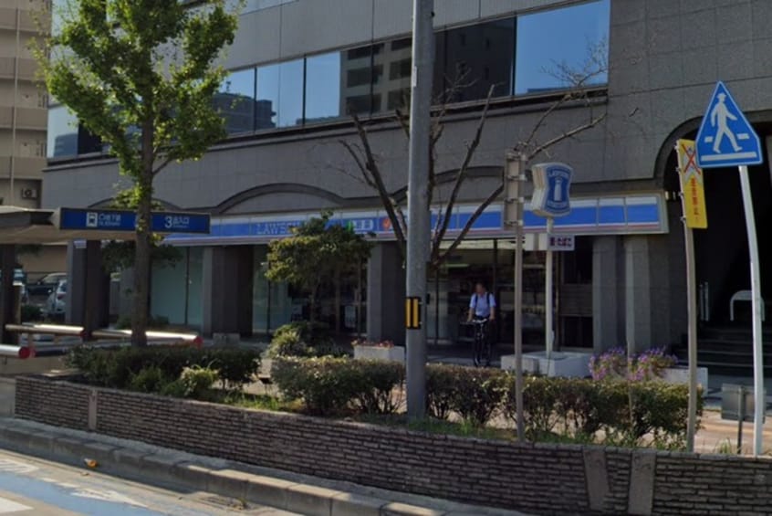 ローソン高岳駅南店(コンビニ)まで160m シェソワ東桜