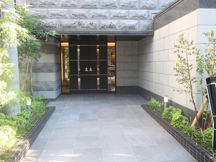 エントランス部分 ﾌﾟﾚｻﾝｽTHE久屋大通ﾚｼﾞｪﾝﾄﾞ(1302)