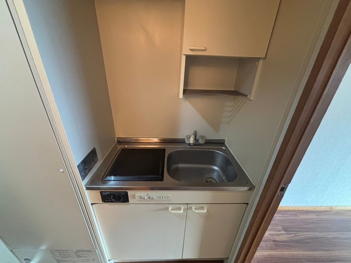 キッチン ドミトリ－５１８