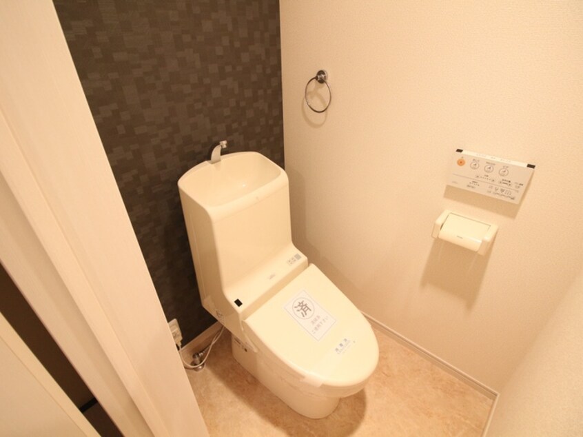 トイレ Ｓｕｎｌｉｔ　ｇａｒｄｅｎ