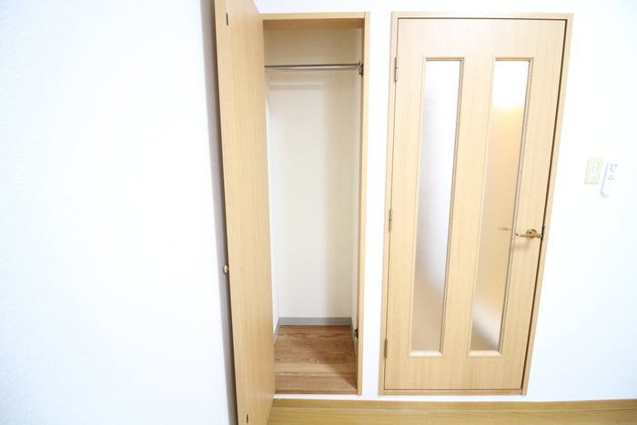 収納 オアシス日向