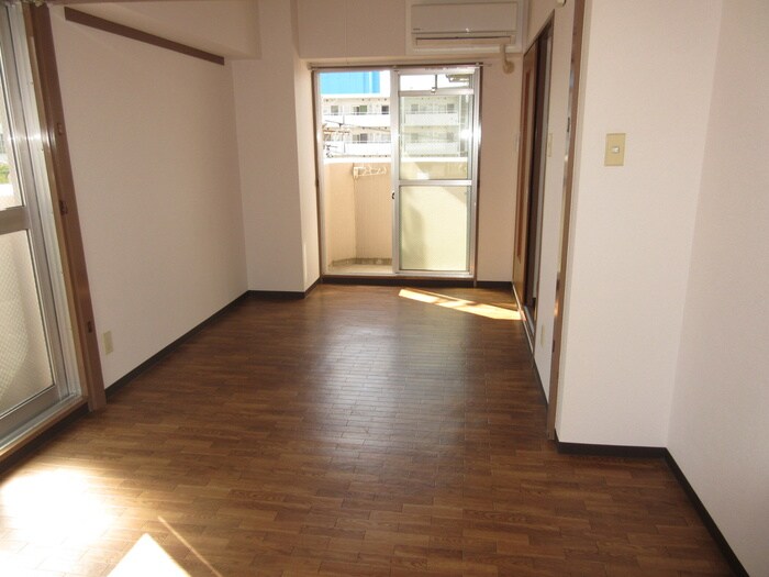 居室 第三貞和ﾋﾞﾙ