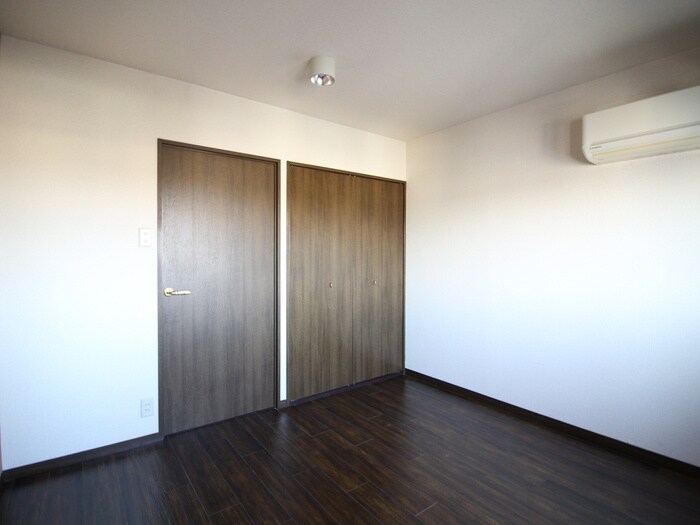 居室 アートハウス鹿山