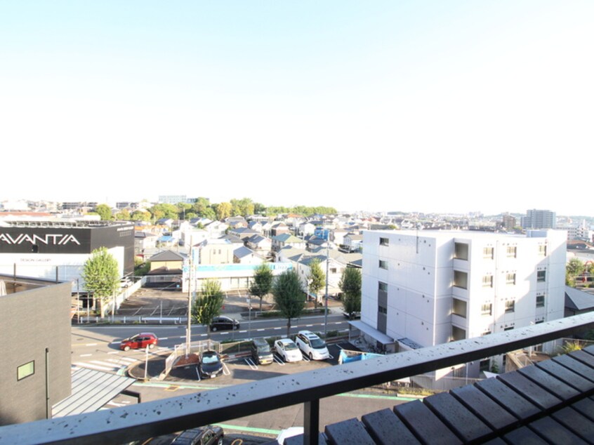 室内からの展望 アートハウス鹿山