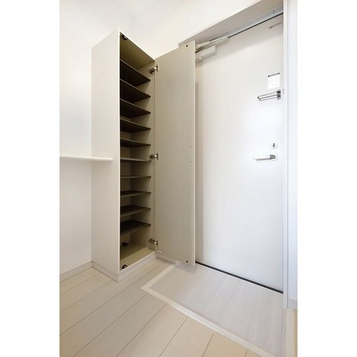 玄関 オー・ルージュ