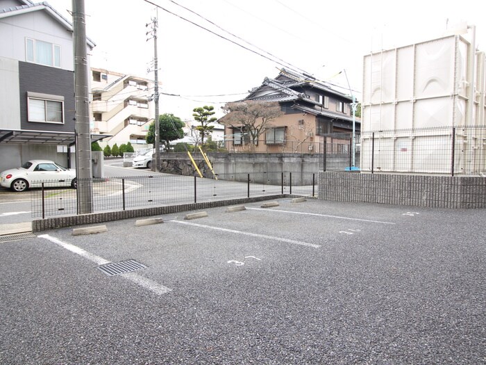 駐車場 ユニーブル藤が丘(1102)