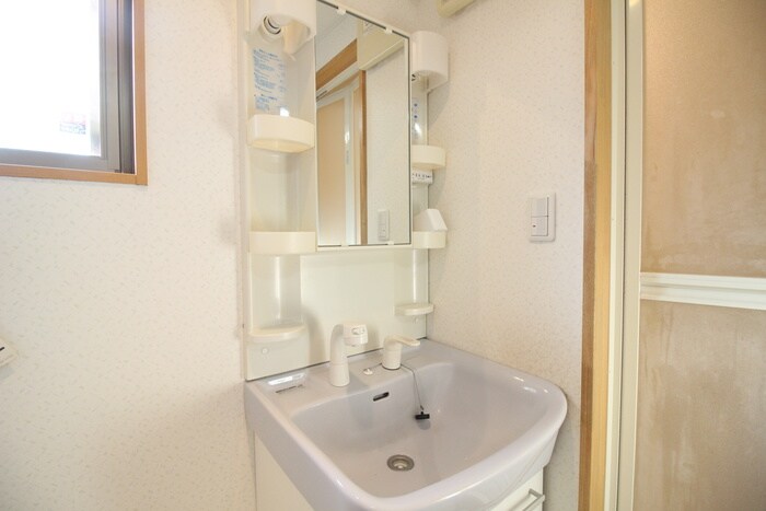 洗面 ＭＩＹＡＢＩＲＯＵ