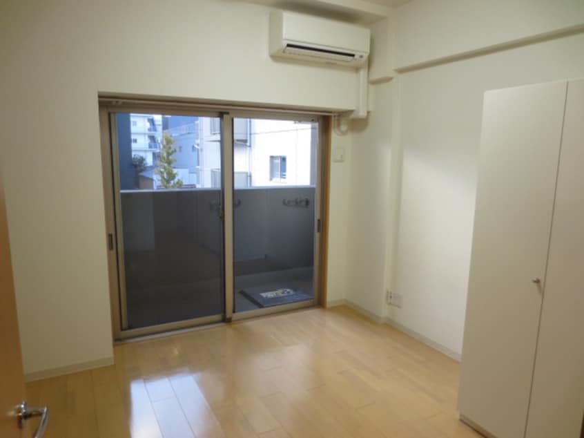 居室 ライブコ－ト丸の内