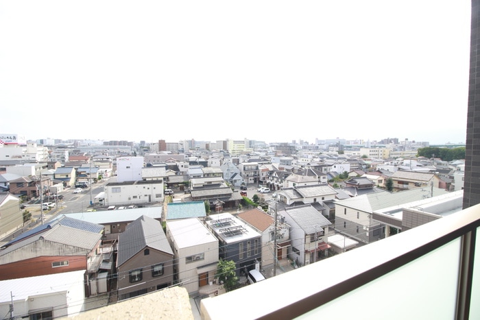 室内からの展望 ﾌﾟﾚｻﾝｽﾛｼﾞｪ熱田六番町（701）