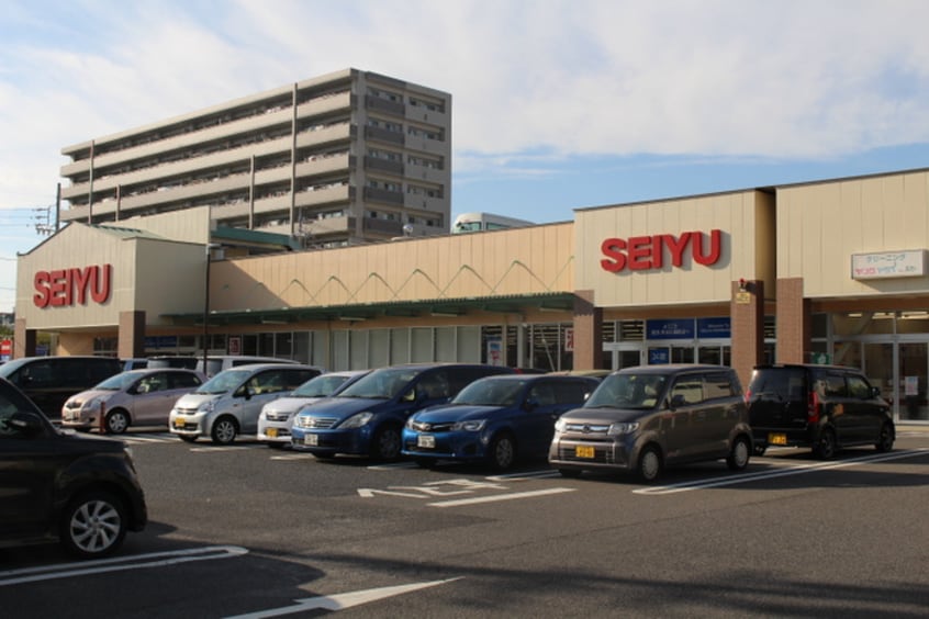 西友(スーパー)まで900m ﾌﾟﾚｻﾝｽﾛｼﾞｪ熱田六番町（701）