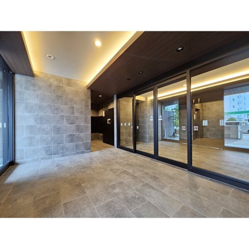 エントランス部分 ディアレイシャス今池