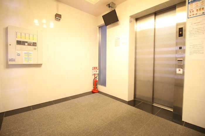 エントランス部分 リアライズ高畑