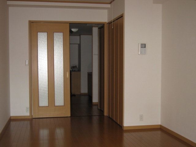 居室 グランツ丸の内