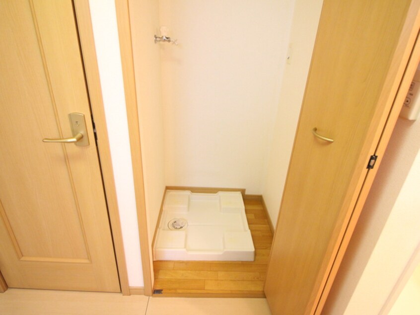 洗濯機置場 グランツ丸の内