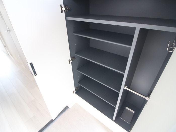 靴箱 ﾌﾟﾚｻﾝｽ伏見ｱｰﾊﾞﾝﾍﾞｰｽ(301)