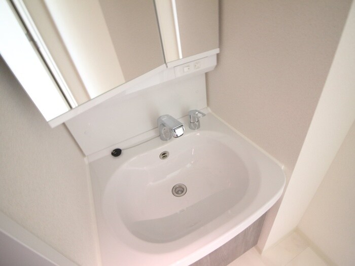 洗面 ﾌﾟﾚｻﾝｽ伏見ｱｰﾊﾞﾝﾍﾞｰｽ(302)