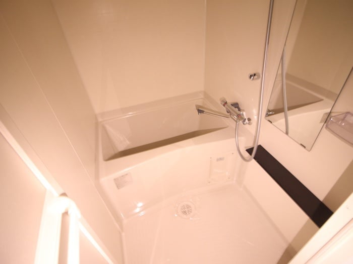 バス／シャワールーム等 ﾌﾟﾚｻﾝｽ伏見ｱｰﾊﾞﾝﾍﾞｰｽ(302)