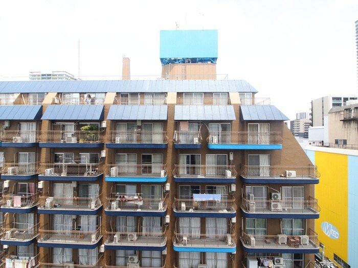 室内からの展望 ﾌﾟﾚｻﾝｽ伏見ｱｰﾊﾞﾝﾍﾞｰｽ(302)